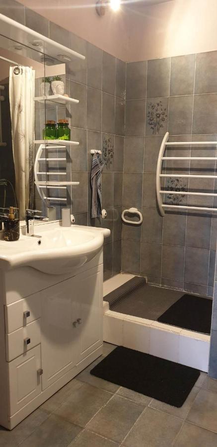 Appartement Location saisonnière à Coursan Extérieur photo