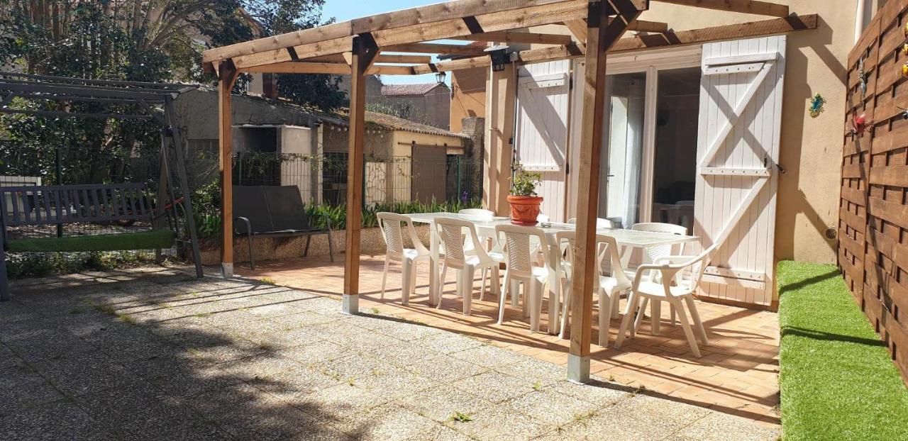 Appartement Location saisonnière à Coursan Extérieur photo
