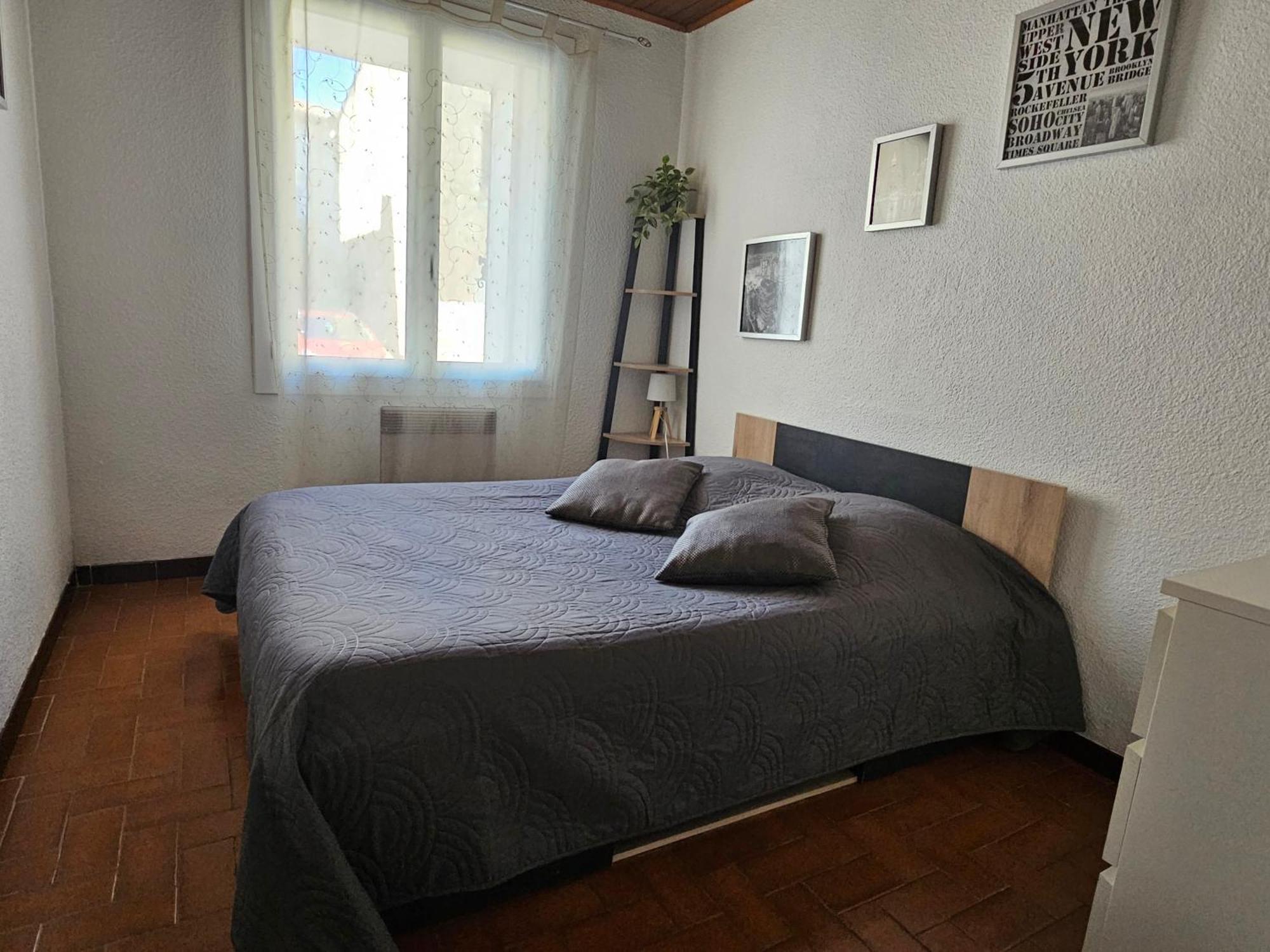 Appartement Location saisonnière à Coursan Extérieur photo
