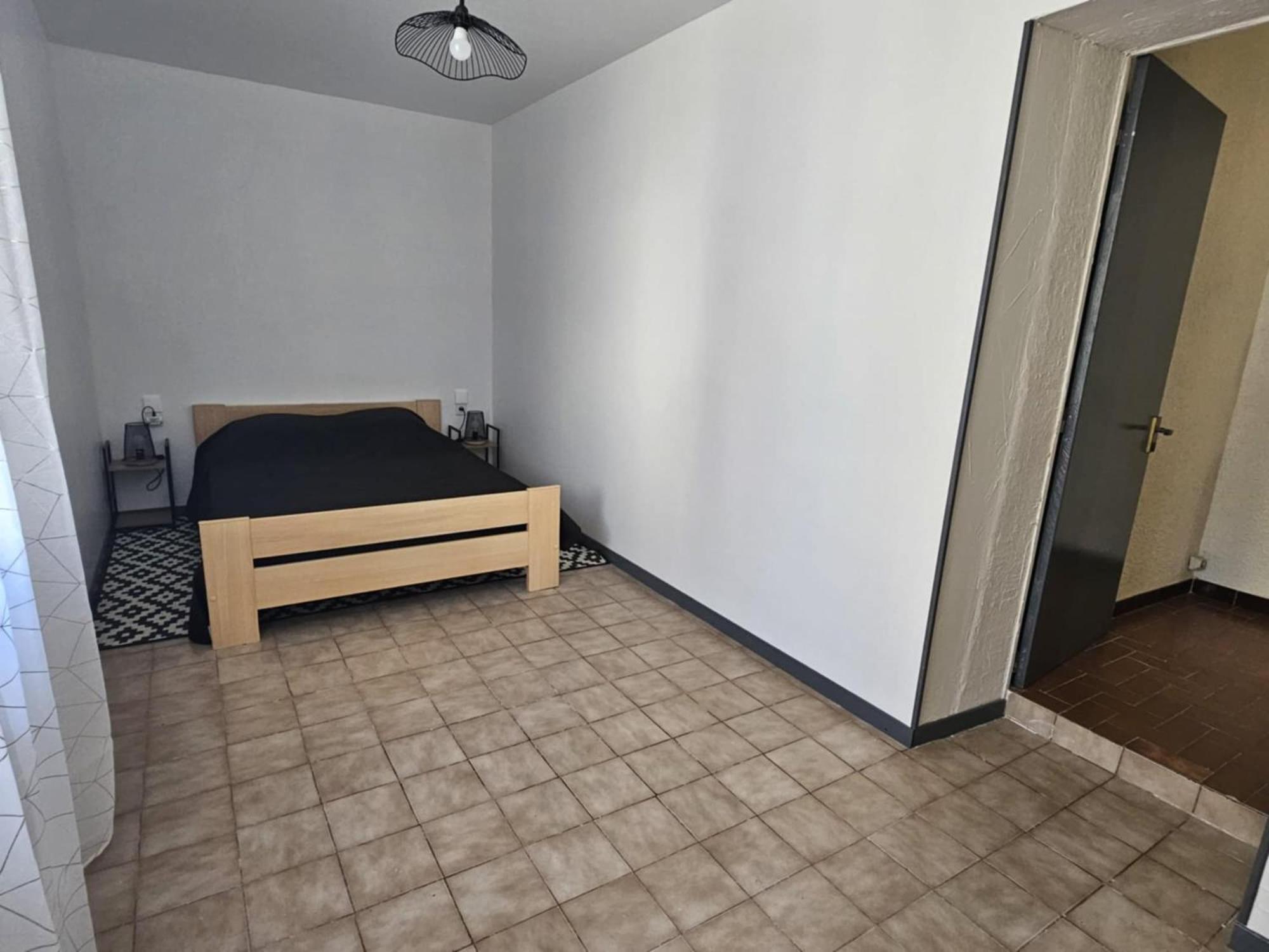 Appartement Location saisonnière à Coursan Extérieur photo