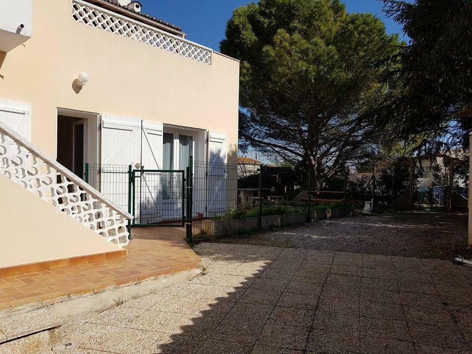 Appartement Location saisonnière à Coursan Extérieur photo